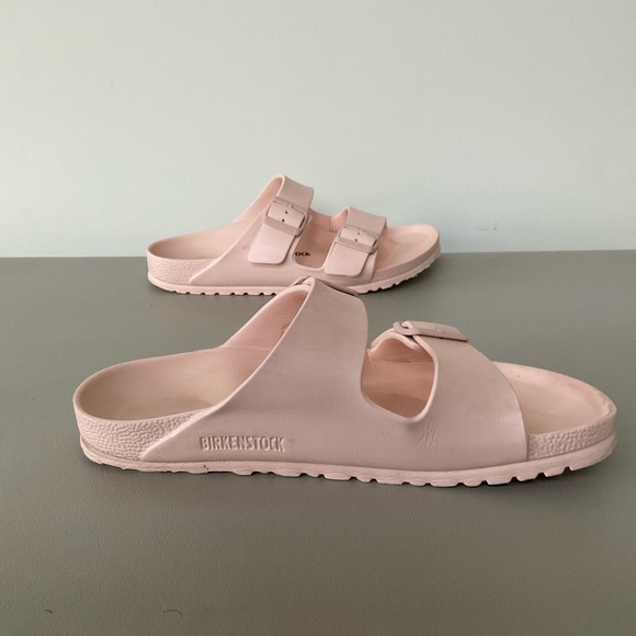 Birkenstocks Light Pink - Picture 2 of 11